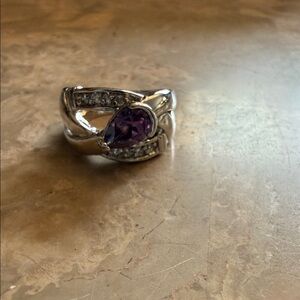 NWOT Lia Sophia Silvertone and crystal crossover ring size 6